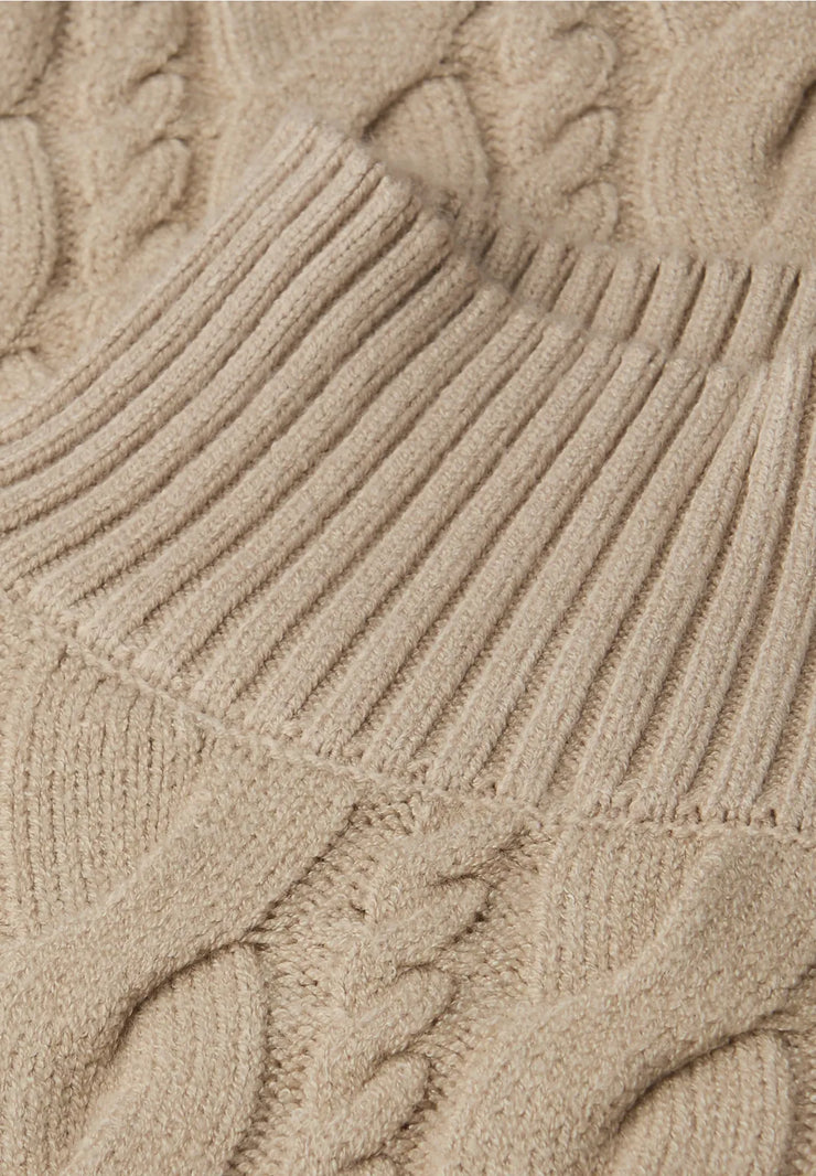 Street One - Beige kabelstickad polotröja