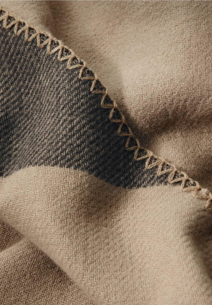 Street One - Brun och beige stickad sjal