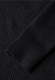 Cecil - Svart kabelstickad tröja