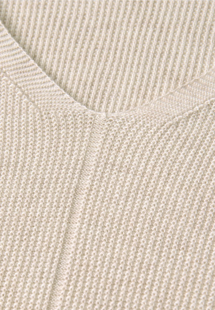 Cecil - Beige v-ringad stickad tröja