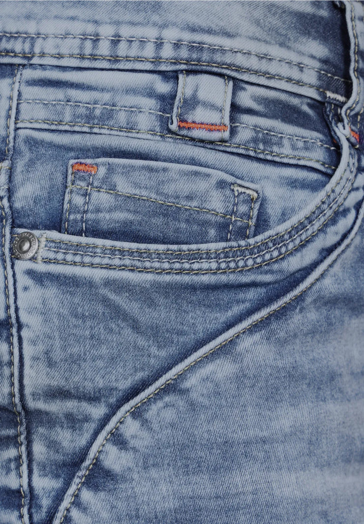 Cecil - Scarlett ljusblå korta jeans