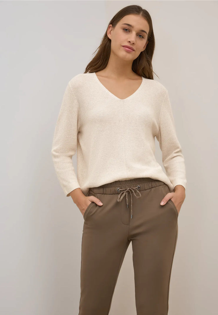Cecil - Beige v-ringad stickad tröja