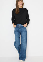 Cecil - Svart topp med fladdermusärm