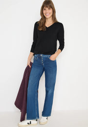 Cecil - Svart V-ringad topp med rynk