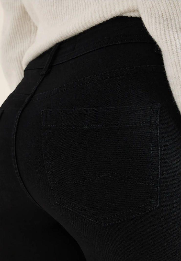 Cecil - Vicky svarta jeans med hög midja