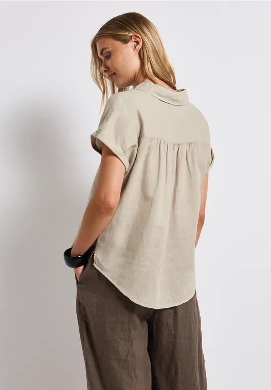 Street One - Beige kortärmad blus i linnemix