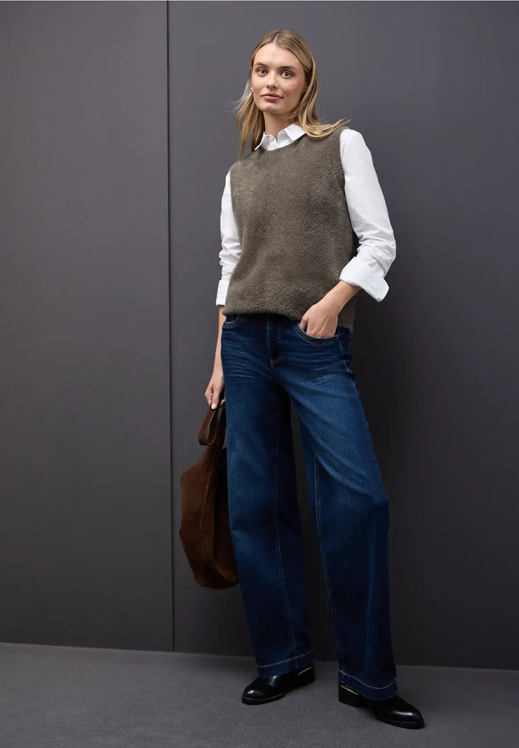 Street One - Brun väst i fjädergarn