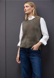 Street One - Brun väst i fjädergarn