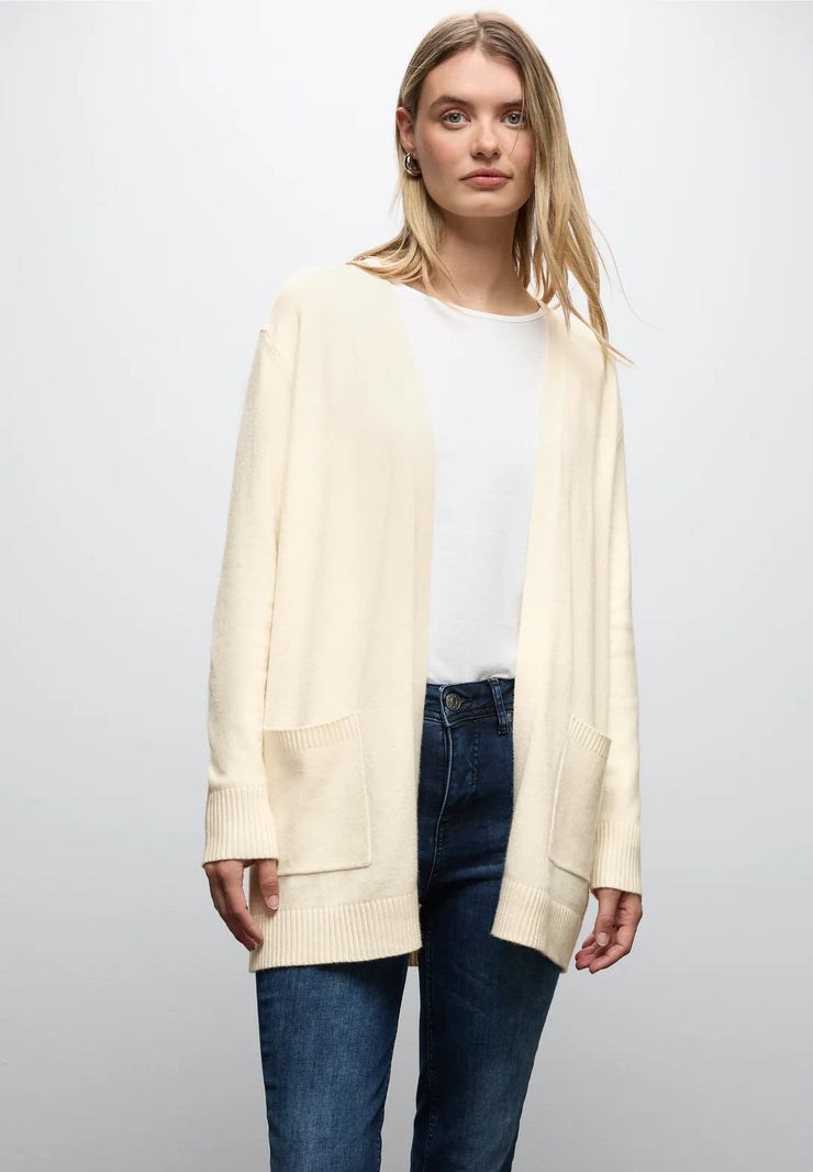 Street One - Ljus beige kofta med fickor