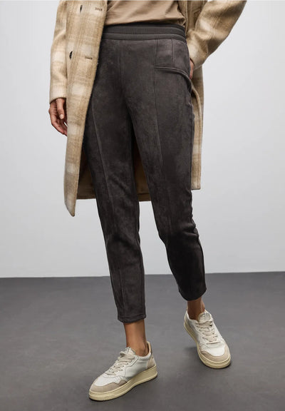 Street One - Hope brun byxa i mocka-look