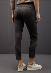 Street One - Hope brun byxa i mocka-look