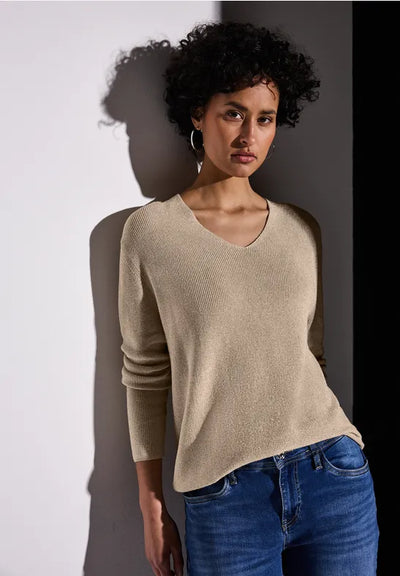 Street One - Beige V-ringad lurex tröja