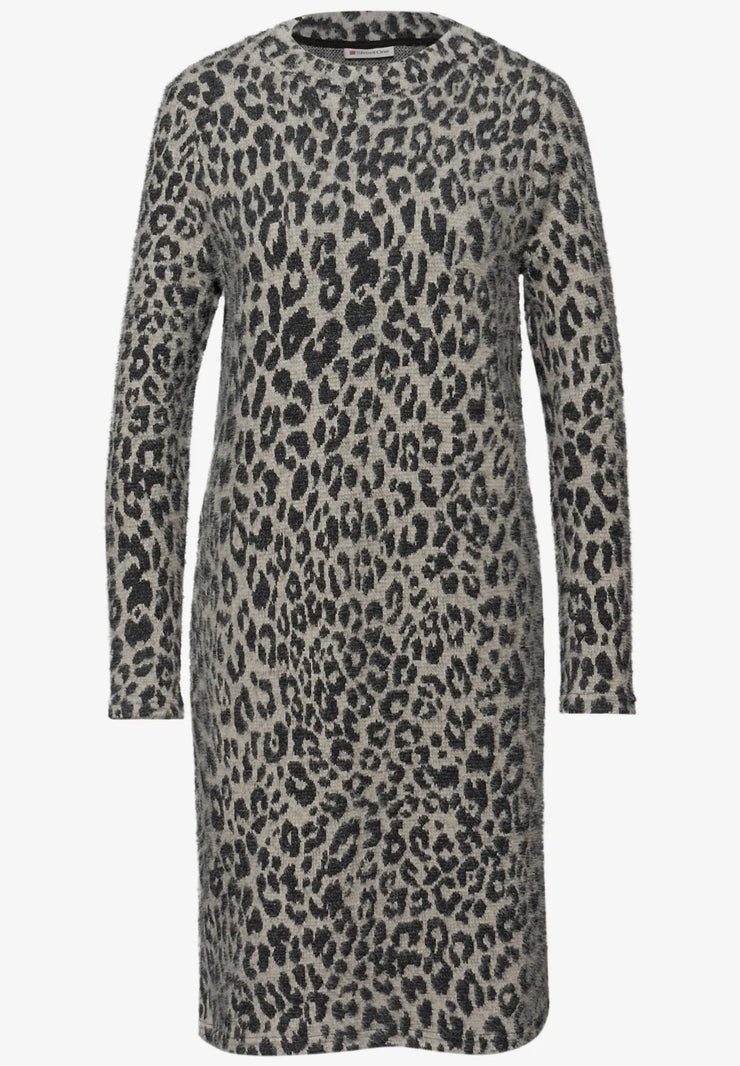 Street One - Stickad klänning i fjädergarn