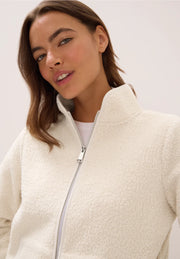 Cecil - Vit kort teddyjacka