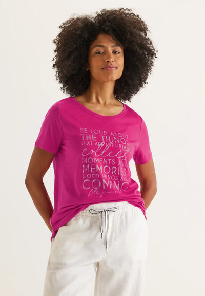 Street One - Cerise t-shirt med texttryck